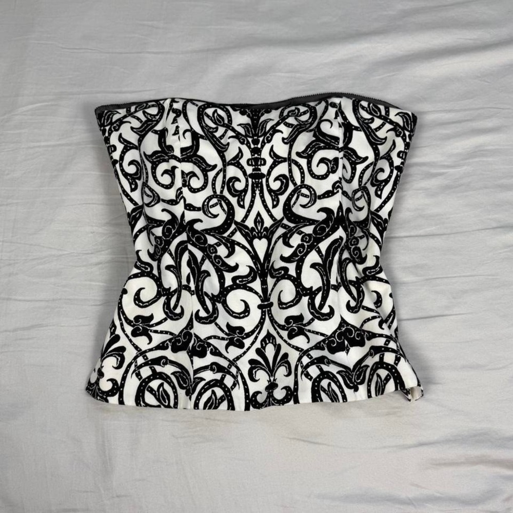 Vintage y2k White House Black Market patterned black & white zip corset tube top